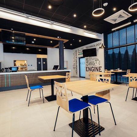 Kaliszki Blue Hotel מראה חיצוני תמונה