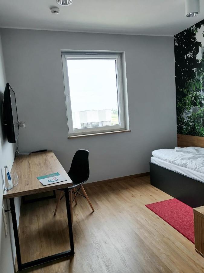 Kaliszki Blue Hotel מראה חיצוני תמונה