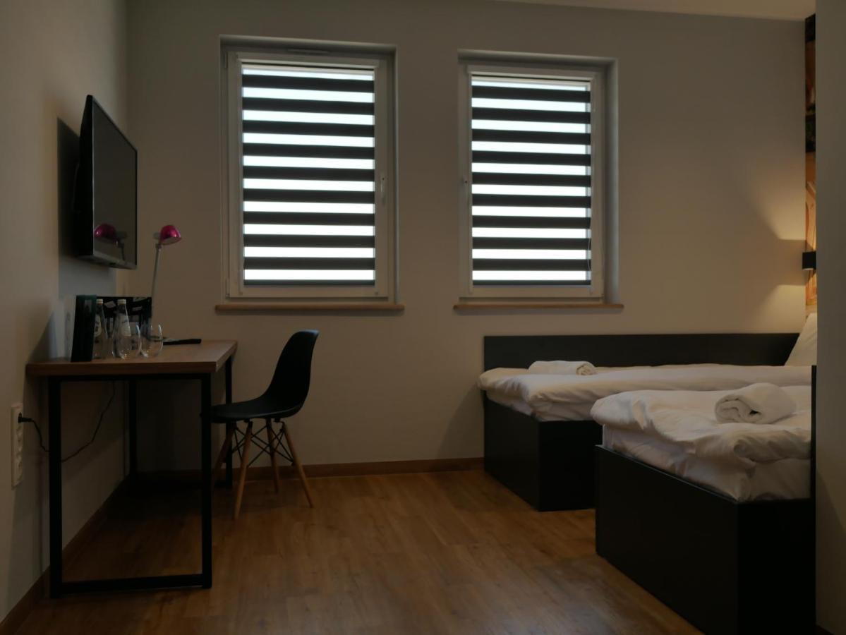 Kaliszki Blue Hotel מראה חיצוני תמונה